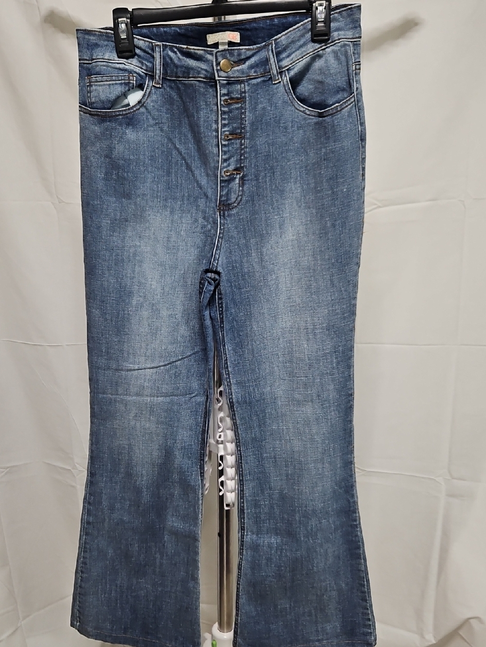 Gianni Bini High Waist Medium Blue Flare Jeans